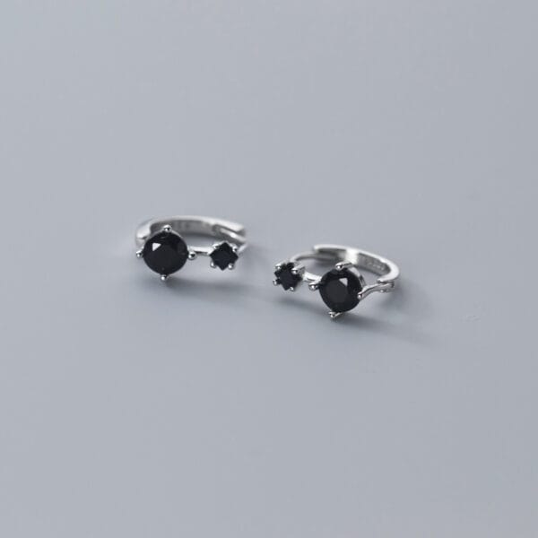 Khuyên tai bạc Le'Mare Jewelry M01319 - Ảnh 3