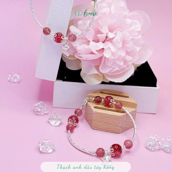 Vòng tay đá thạch anh dâu tây hồng mix charm hồ ly bạc ta Le'Mare Jewelry – Gợi ý món quà độc đáo và ý nghĩa dành tặng người phụ nữ trân quý trong các dịp kỷ niệm, ngày lễ 20/10, 8/3... - Ảnh 2