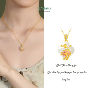 Dây Chuyền Bạc Nữ Ngọc Hoà Điền Cỏ Bốn Lá, Hoạ Tiết 24 Loài Hoa Tượng Trưng Cho Khí Chất Người Phụ Nữ BNDC57 Le'mare Jewelry LMJ