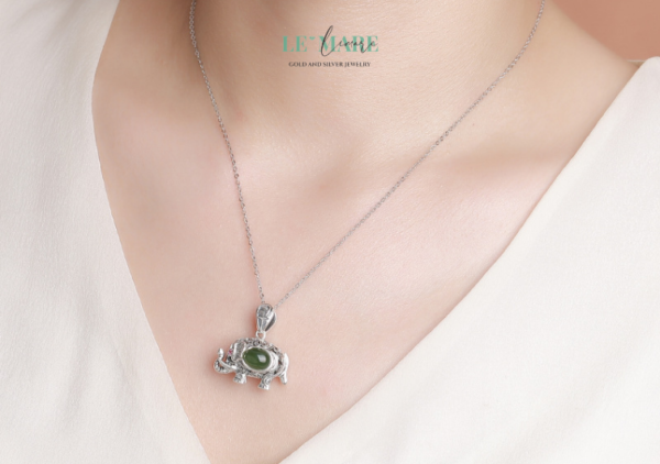 Dây Chuyền Ngọc Bích Ngọc Tượng – Dáng ngọc của trí tuệ và phúc lành BNDC08 - Ảnh 4