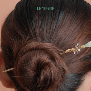 Trâm Cài Tóc Thanh Hoa – Khi nụ hoa ngọc bích chớm nở giữa mái tóc người thiếu nữ BNTC01 Le'mare Jewelry LMJ