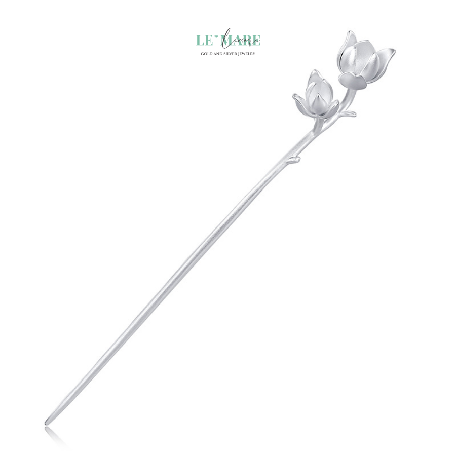 Trâm Cài Tóc Nụ Hoa E Ấp – Duyên Dáng Thanh Xuân - Bạc S925 BNTC16 Trâm cài tóc là một cách đầy ý nhị để thể hiện tình cảm, sự quan tâm và trân trọng.