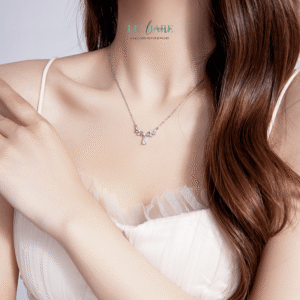 Dây chuyền bạc nữ Nguyệt Tâm – Nhành nguyệt quế ôm lấy trái tim thanh xuân BNDC94 Le'mare Jewelry LMJ