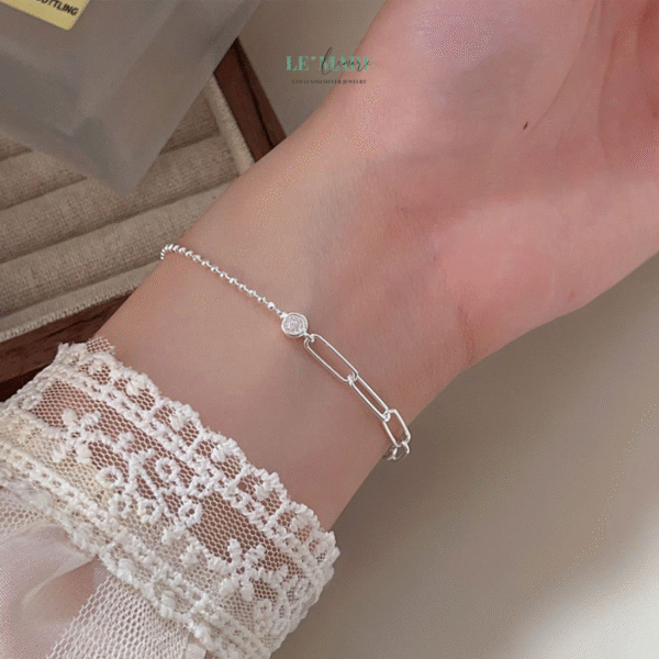 Lưỡng Hợp – Khi hai nửa khác biệt tạo nên một vẻ đẹp trọn vẹn BNVT100