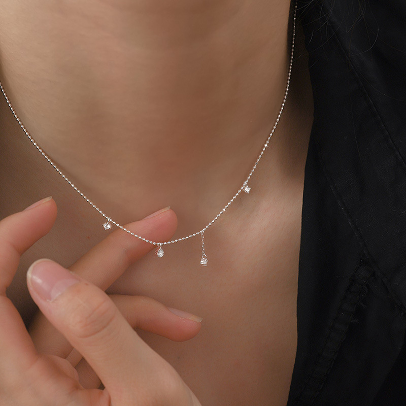 Dây chuyền tua rua hình giọt nước bạc s925 thời trang dành cho nữ, kiểu dáng sang trọng, đính kim cương lấp lánh. Dây chuyền tua rua hình giọt nước bạc s925 thời trang dành cho nữ, kiểu dáng sang trọng, đính kim cương lấp lánh. - Ảnh 6